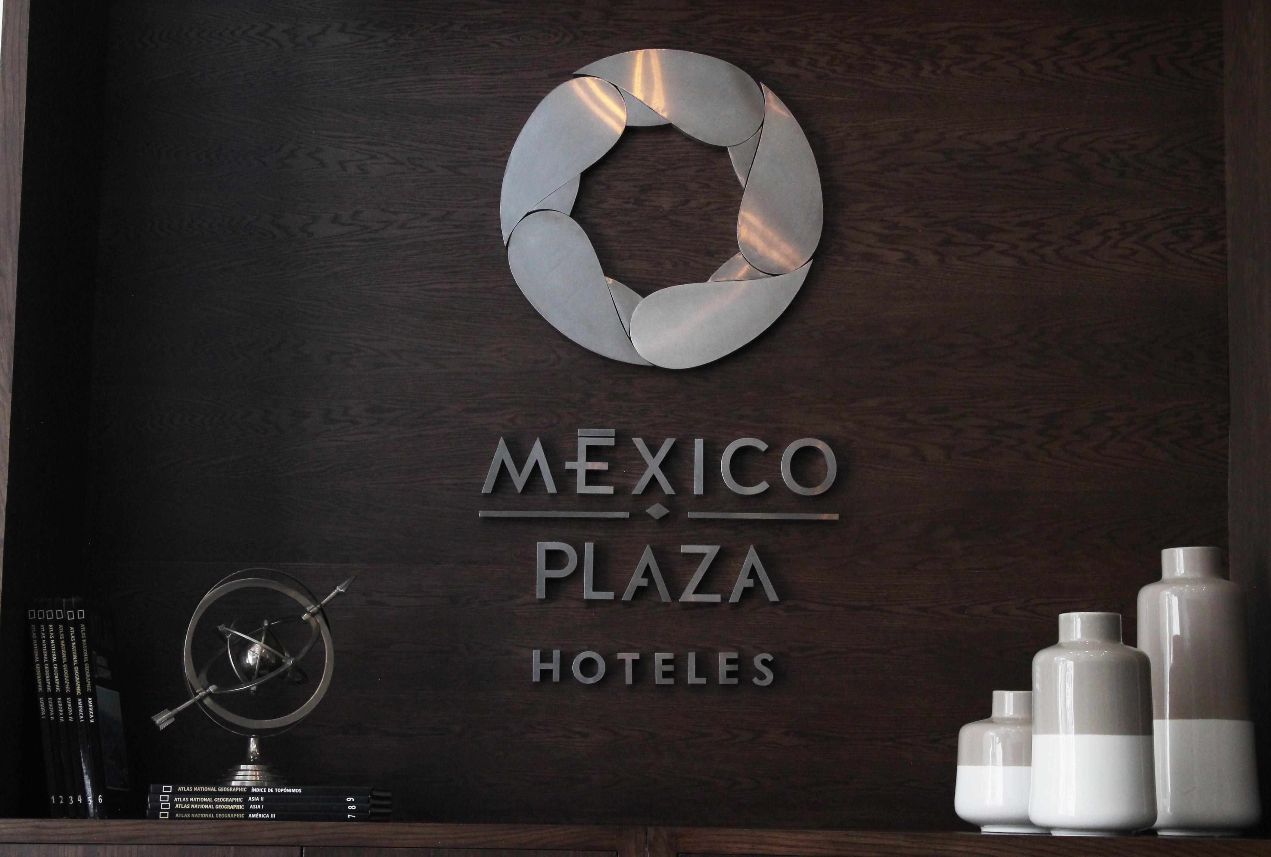 Hotel Suites Mexico Plaza Leon Campestre Exterior photo